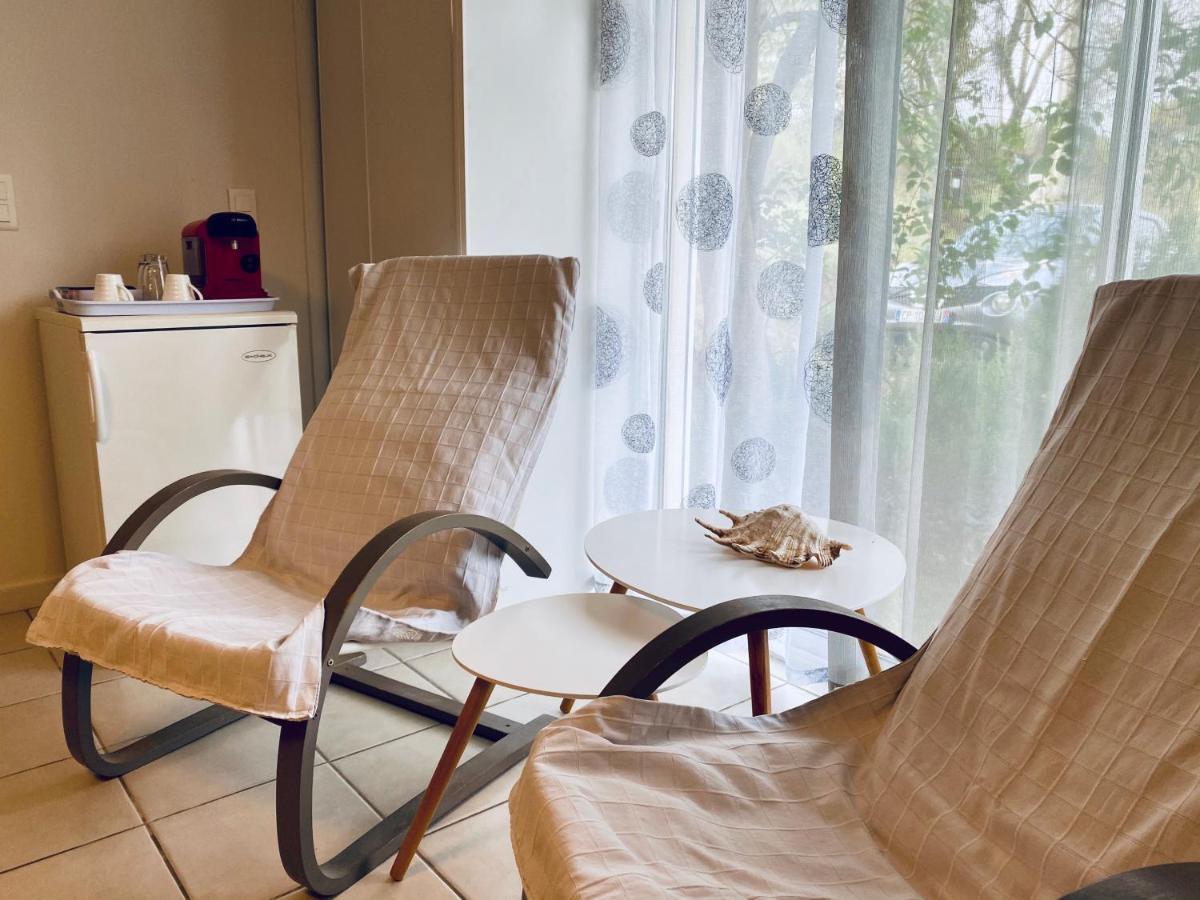 Bed and Breakfast Mas Des Tournevents Лезіньян-Корб'єр Екстер'єр фото