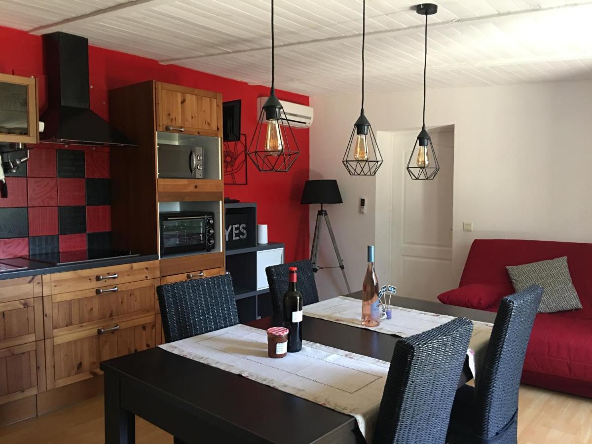 Bed and Breakfast Mas Des Tournevents Лезіньян-Корб'єр Екстер'єр фото