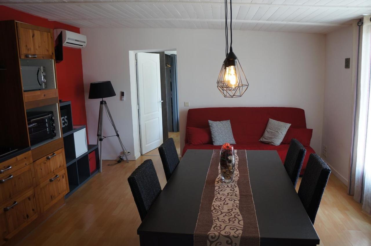 Bed and Breakfast Mas Des Tournevents Лезіньян-Корб'єр Екстер'єр фото